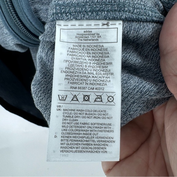 Adidas Aero Ready full zip Hoodie - Picture 9 of 9